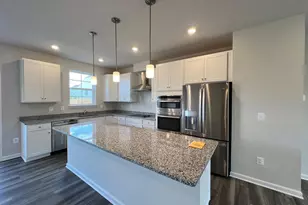 244 Telluride Wy, Charles Town, WV 25414 - Photo 2