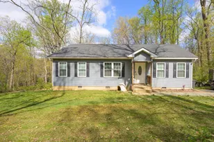 191 Blueberry Ln, Harpers Ferry, WV 25425 - Photo 2