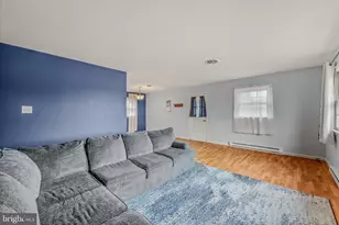 410 S Seminary St, Charles Town, WV 25414 - Photo 4