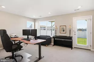 47 Arsberg Dr, Charles Town, WV 25414 - Photo 6