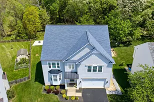 457 Hughs Rd, Charles Town, WV 25414 - Photo 4