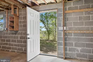 293 Red Bird Ln, Harpers Ferry, WV 25425 - Photo 44
