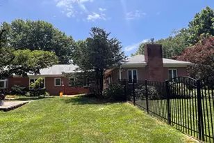 245 Treeline Dr, Charles Town, WV 25414 - Photo 12