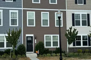 147 Presidents Pointe Ave, Ranson, WV 25438 - Photo 2