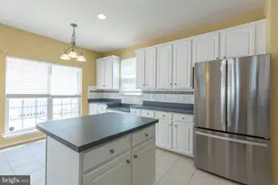 341 Bullskin St, Charles Town, WV 25414 - Photo 12