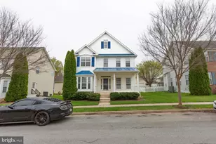 341 Bullskin St, Charles Town, WV 25414 - Photo 2