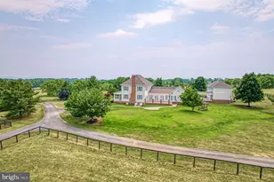 899 Earle Rd, Charles Town, WV 25414 - Photo 68