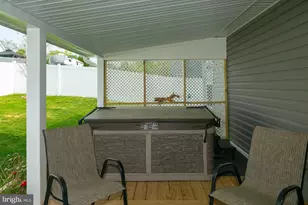 43 Ansley Wy, Charles Town, WV 25414 - Photo 10