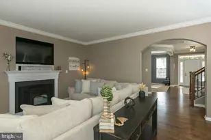 334 Calmes St, Charles Town, WV 25414 - Photo 16