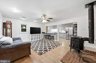 65 Floral Ln, Harpers Ferry, WV 25425 - Photo 8