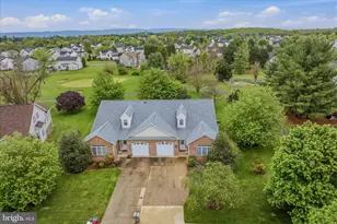 309 Brookline Dr, Charles Town, WV 25414 - Photo 2