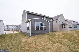 125 National St, Ranson, WV 25438 - Photo 10