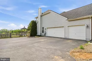 300 Spruce Hill Way, Charles Town, WV 25414 - Photo 74