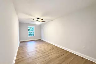 412 S Lawrence St, Charles Town, WV 25414 - Photo 20