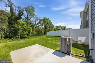 658 Thumper Dr, Ranson, WV 25438 - Photo 28