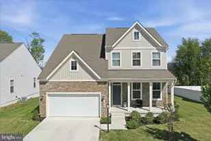 639 Barksdale Dr, Charles Town, WV 25414 - Photo 2