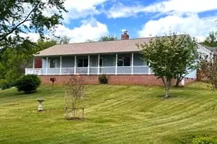 101 Veronica Ln, Charles Town, WV 25414 - Photo 8