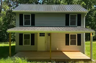 65 Dillow Ln, Harpers Ferry, WV 25425 - Photo 2