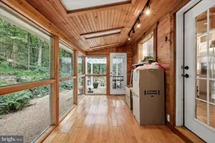 43 Tulip Ct, Harpers Ferry, WV 25425 - Photo 8