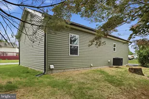 304 E 11th Ave, Ranson, WV 25438 - Photo 26