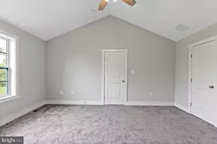 Sonnet Ln, Charles Town, WV 25414 - Photo 18