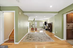 297 Euclid Ave, Charles Town, WV 25414 - Photo 4