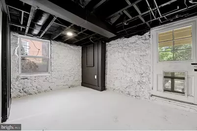 316 E Washington Street, Charles Town, WV 25414 - Photo 52