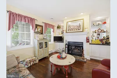 427 E Congress Street, Charles Town, WV 25414 - Photo 14