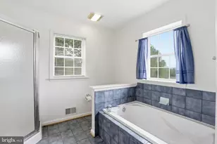 33 Eldridge Ln, Charles Town, WV 25414 - Photo 14