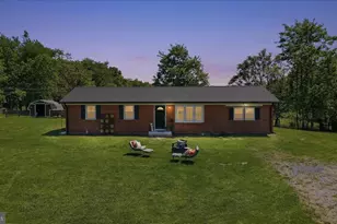 1381 Leetown Rd, Summit Point, WV 25446 - Photo 4