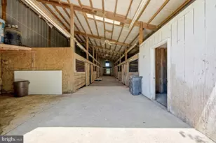 1381 Leetown Rd, Summit Point, WV 25446 - Photo 70