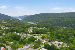35 Paul Courtney Dr, Harpers Ferry, WV 25425 - Photo 36