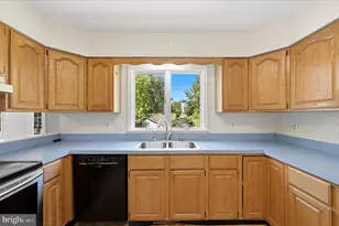 437 Tuscawilla Dr, Charles Town, WV 25414 - Photo 22