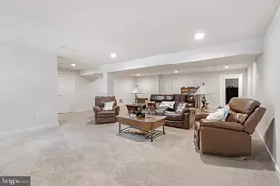 511 Shenandoah Crossing Dr, Charles Town, WV 25414 - Photo 30