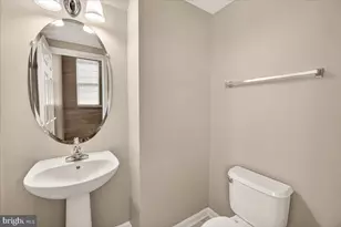 100 Davis St, Charles Town, WV 25414 - Photo 26