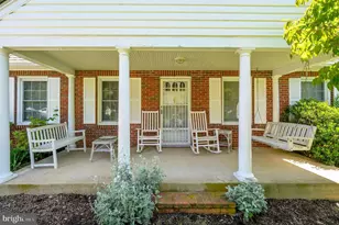 533 S Church St, Charles Town, WV 25414 - Photo 4