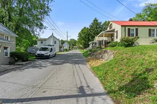114 College St, Shepherdstown, WV 25443 - Photo 16