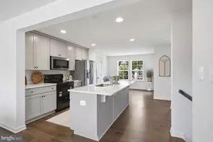 27 Tate Manor Dr, Charles Town, WV 25414 - Photo 6