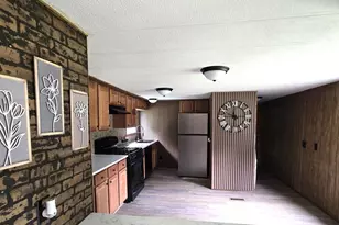 185 Hunt Dr, Kearneysville, WV 25430 - Photo 4