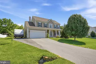 561 Chickamauga Dr, Harpers Ferry, WV 25425 - Photo 1