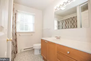 127 Westhall Dr, Charles Town, WV 25414 - Photo 32