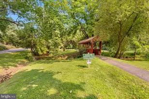 632 Eastland Dr, Charles Town, WV 25414 - Photo 48