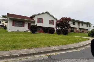 351 Beauregard Blvd, Charles Town, WV 25414 - Photo 1
