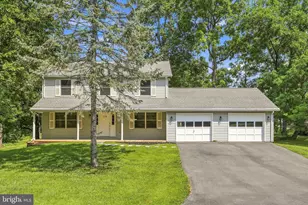 105 Fenway Dr, Charles Town, WV 25414 - Photo 1