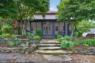 821 E Ridge St, Harpers Ferry, WV 25425 - Photo 1