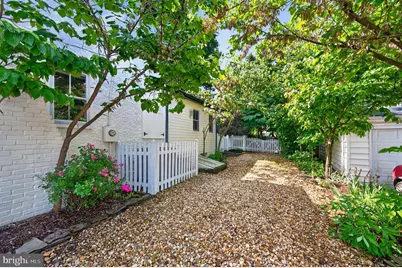 821 E Ridge Street, Harpers Ferry, WV 25425 - Photo 24