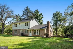 185 Shepherd Ln, Shepherdstown, WV 25443 - Photo 4