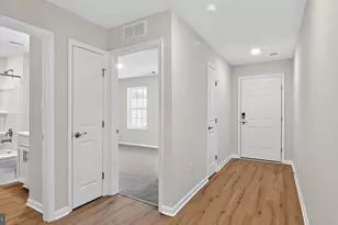 204 Eclipse St, Charles Town, WV 25414 - Photo 2