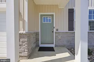 313 Atkinson St, Shenandoah Junction, WV 25442 - Photo 8
