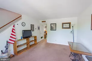 207 Willowbrook Dr, Charles Town, WV 25414 - Photo 4
